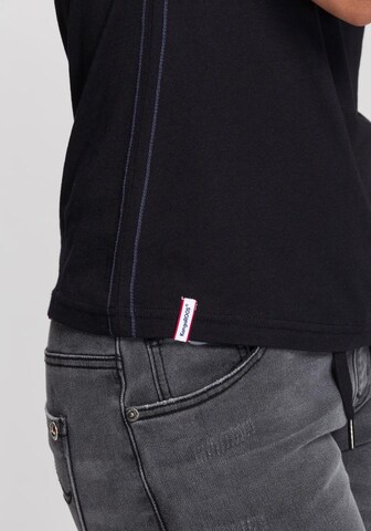 KangaROOS T-Shirt in Schwarz