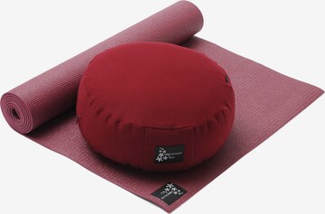 YOGISTAR.COM Mat in Red: front