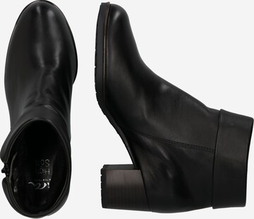 Bottines 'FLORENZ' ARA en noir : sur le côté