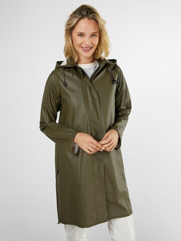 ILSE JACOBSEN Raincoat in Green: front