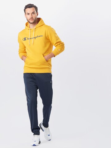 Coupe regular Sweat-shirt Champion Authentic Athletic Apparel en jaune
