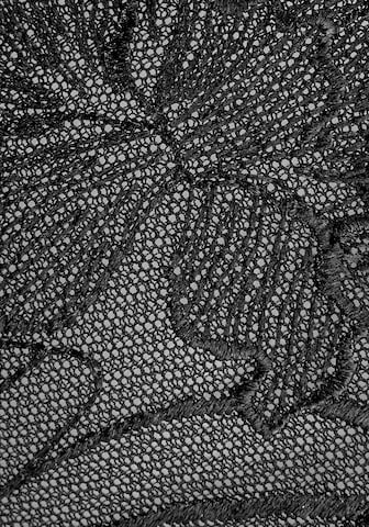 Triangolo Reggiseno di LASCANA in nero