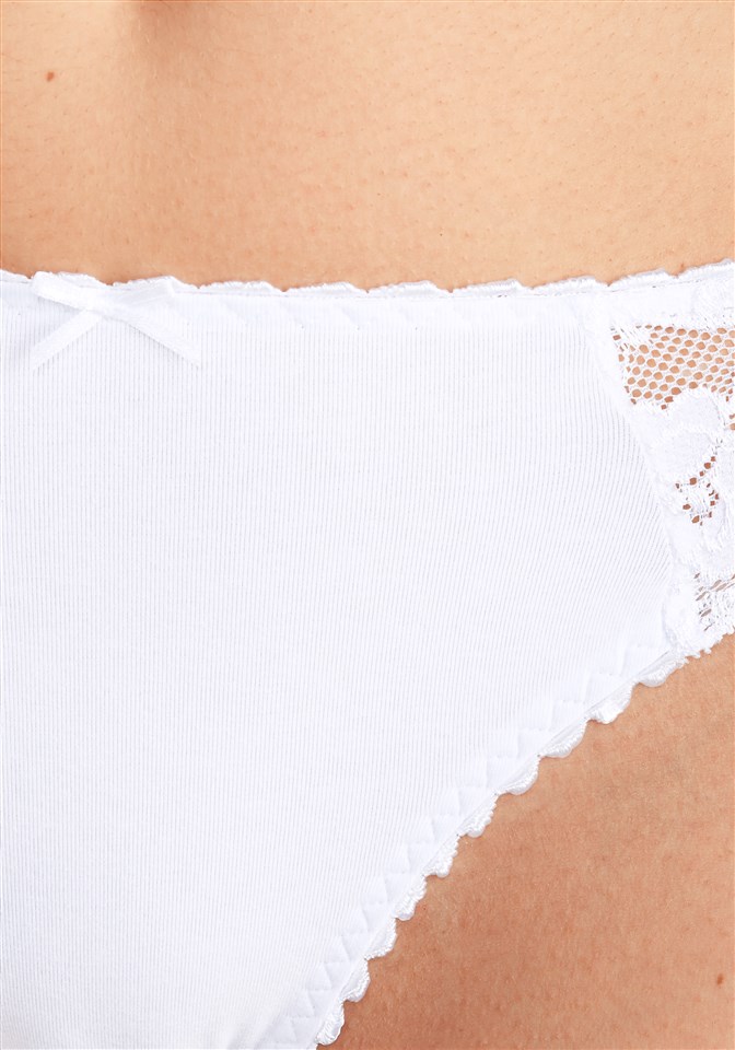 Abbigliamento Donna PETITE FLEUR Slip in Bianco 