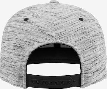 Cappello da baseball di Flexfit in grigio