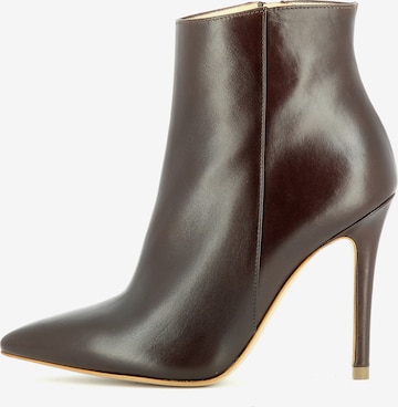 EVITA Ankle Boots in Brown