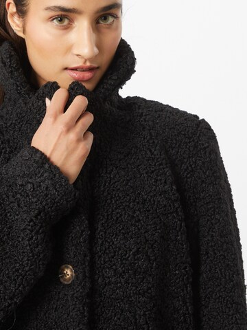 Kaffe Between-seasons coat 'Balma Teddy' in Black