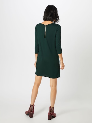 Robe 'Lia' ABOUT YOU en vert : derrière