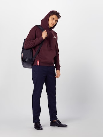 ALPHA INDUSTRIES Klasický střih Mikina – červená