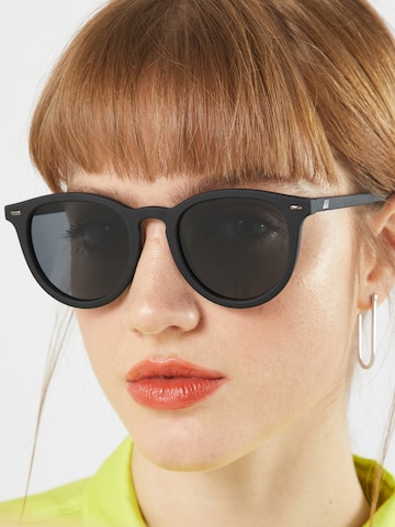 LE SPECS Sunglasses 'Fire Starter' in Black: front