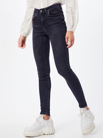 Skinny Jeans di VERO MODA in nero: frontale
