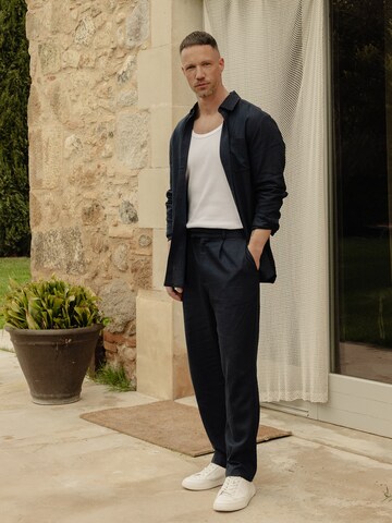 Navy Blue Linen Set Look