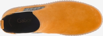 GABOR Chelsea boots in Geel