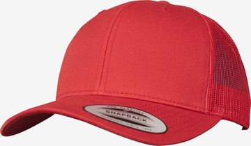 Casquette Flexfit en rouge : devant