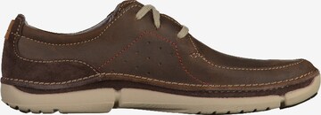 CLARKS Halbschuhe in Braun