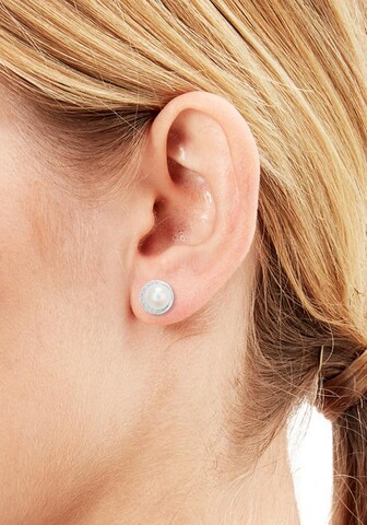 s.Oliver Earrings in Silver: front