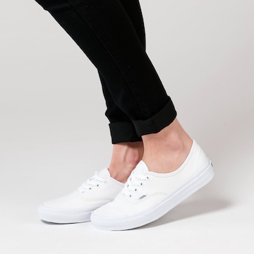 VANS Platform trainers 'Authentic' in White