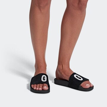 ADIDAS ORIGINALS Μιούλ 'Adilette' σε μαύρο
