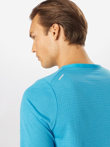 NIKE Regular fit Functioneel shirt 'Rise 365 Trail' in Blauw