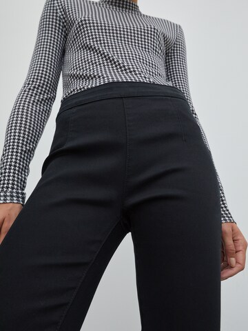 Skinny Jeggings 'Janetts' di EDITED in nero