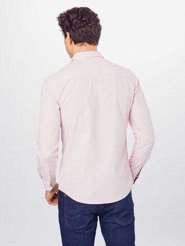 Coupe regular Chemise BLEND en rose