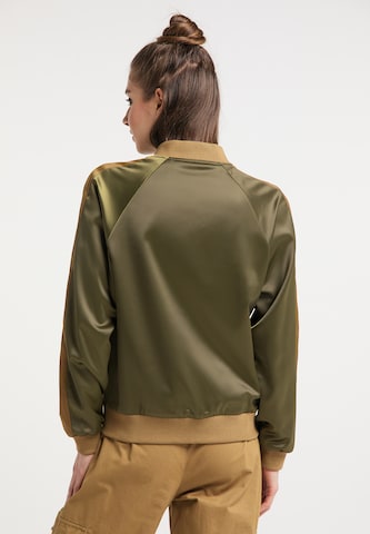 MYMO Between-Season Jacket in Green