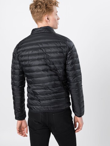 Veste d’hiver 'Mat' JOTT en noir : derrière