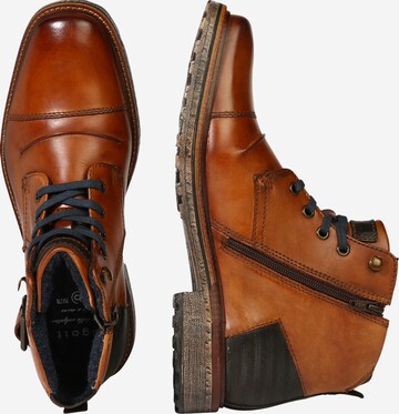 Bottines à lacets bugatti en marron : sur le côté