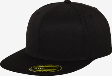 Casquette Flexfit en noir : devant