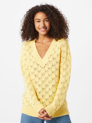 Pull-over 'Pia' ABOUT YOU en jaune : devant