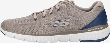 SKECHERS Sneaker in Grau