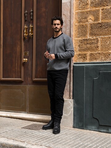 Grey Patterned Jumper Look by DAN FOX APPAREL