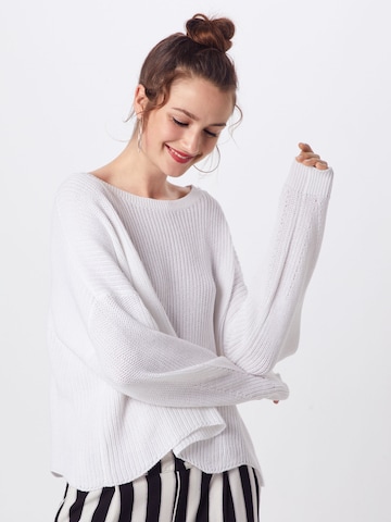 Pull-over 'Hilde' ONLY en blanc : devant