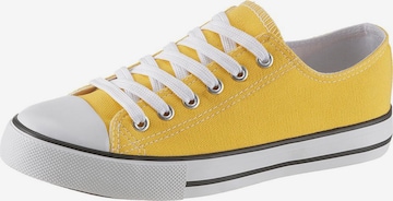 CITY WALK Sneakers in Yellow: front