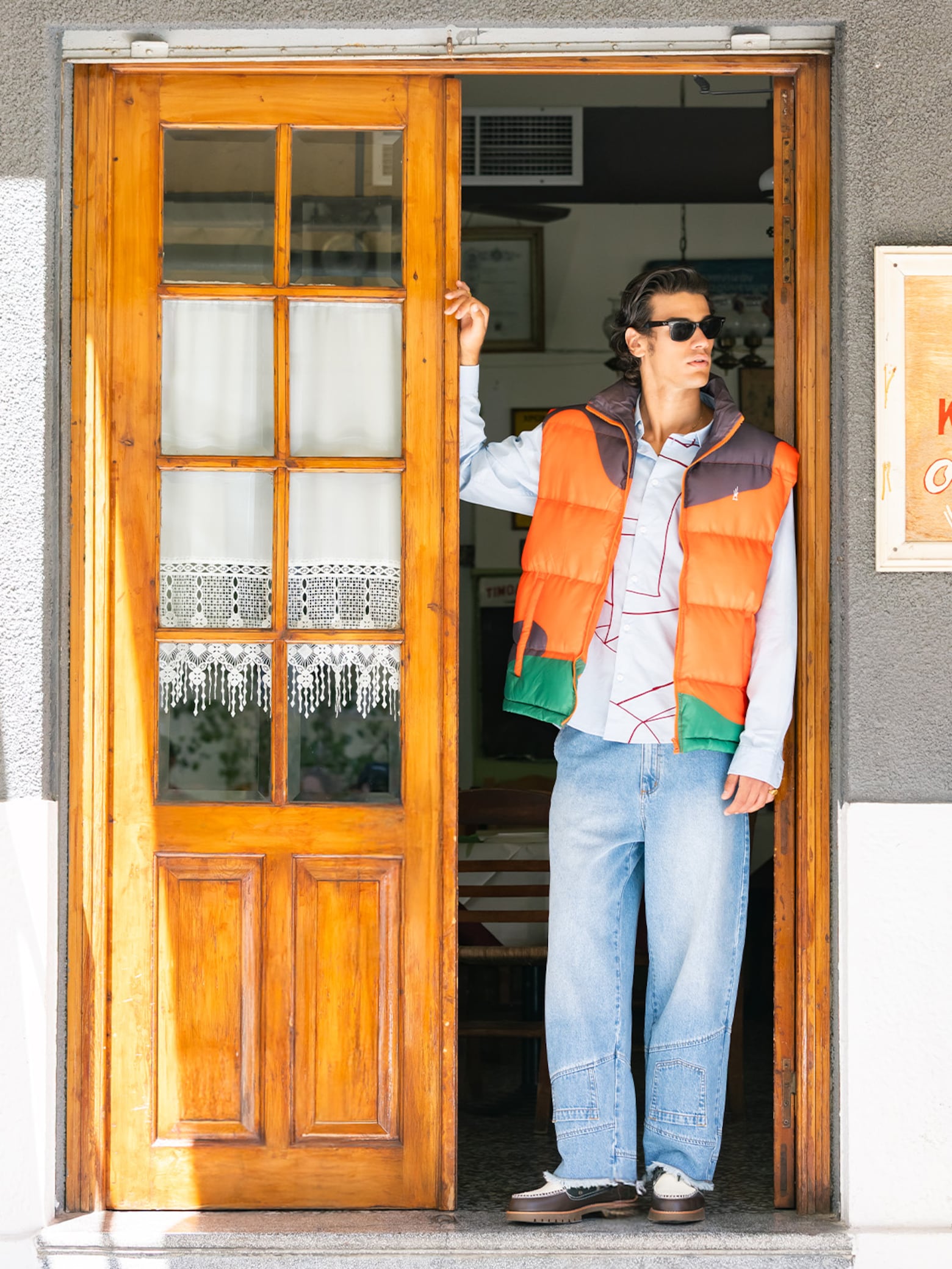 George - Vest And Jeans Look