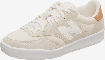 Baskets basses new balance en beige : devant