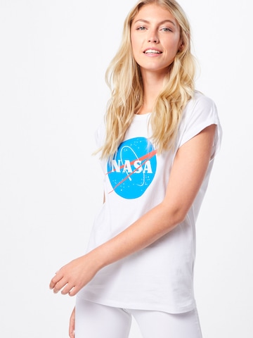 Merchcode T-shirt 'Nasa Insignia' i vit: framsida