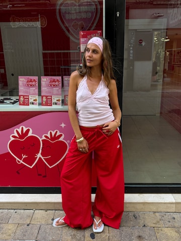 Red and Pink Look