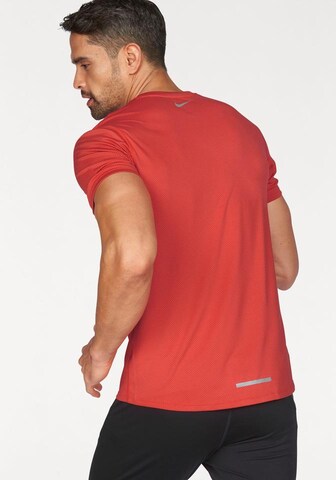 NIKE Funktionsshirt 'Relay' in Orange