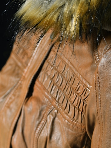 MUSTANG Between-Season Jacket 'Lelu' in Brown