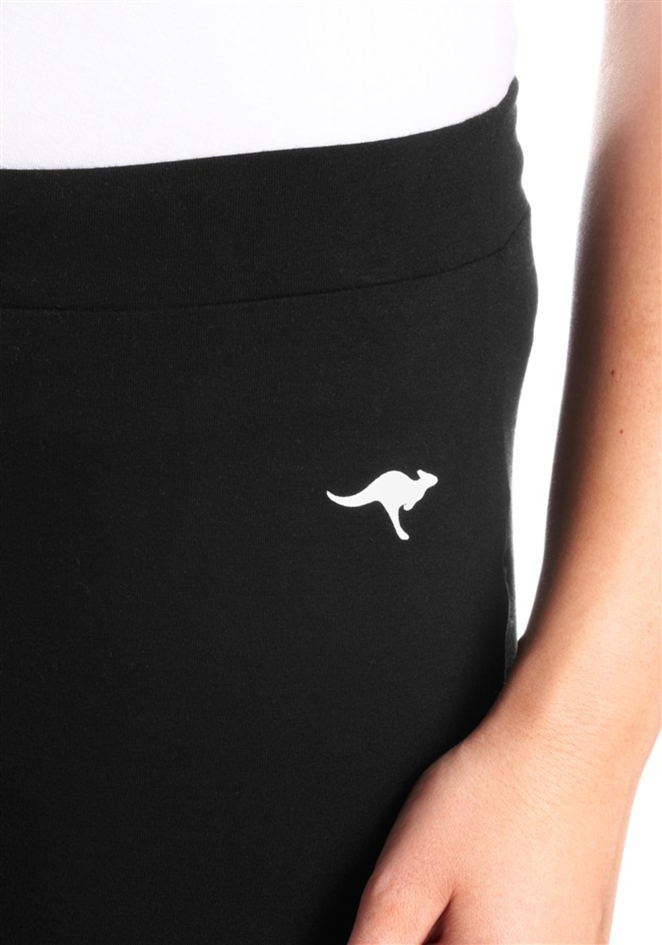 KangaROOS Regular Workout Pants in Black