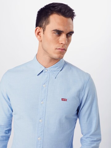 Coupe slim Chemise 'Battery' LEVI'S ® en bleu
