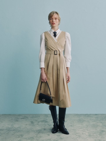 Beige Power Dress Look