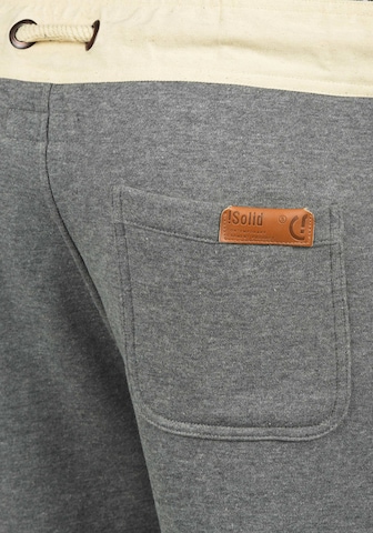 !Solid Tapered Hose in Grau