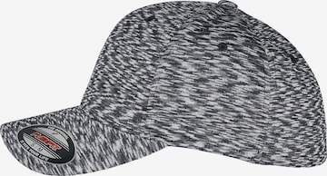 Casquette Flexfit en gris