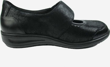 SOLIDUS Ballet Flats in Black