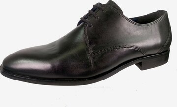 FRETZ MEN Lace-Up Shoes in Black: front