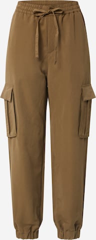 Effilé Pantalon cargo Urban Classics en vert : devant