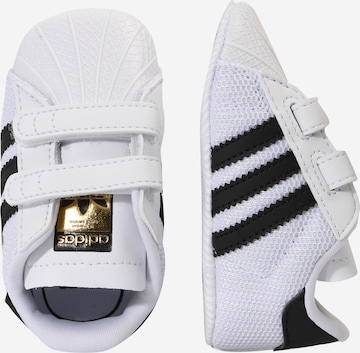 Sneaker 'Superstar' de la ADIDAS ORIGINALS pe alb