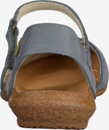 EL NATURALISTA Sandals in Blue