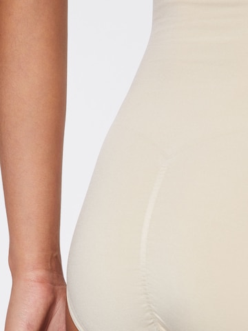 MAGIC Bodyfashion Regular Muotoilevat alushousut 'Comfort Waistnipper' värissä beige